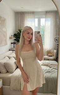Squatting Creampie Dildo V3 model